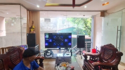 Bàn giao hệ thống  karaoke cho Chú Hùng  Tại Bùi Xuân Trạch - Hà Nội